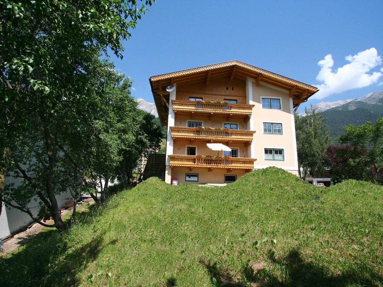 Apartment Pfeifer-2 By Interhome Pians Dış mekan fotoğraf